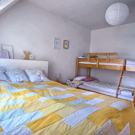 Apartman Destna Cp.1 デシュトネー・フ・オルリツキーフ・ホラーフ エクステリア 写真